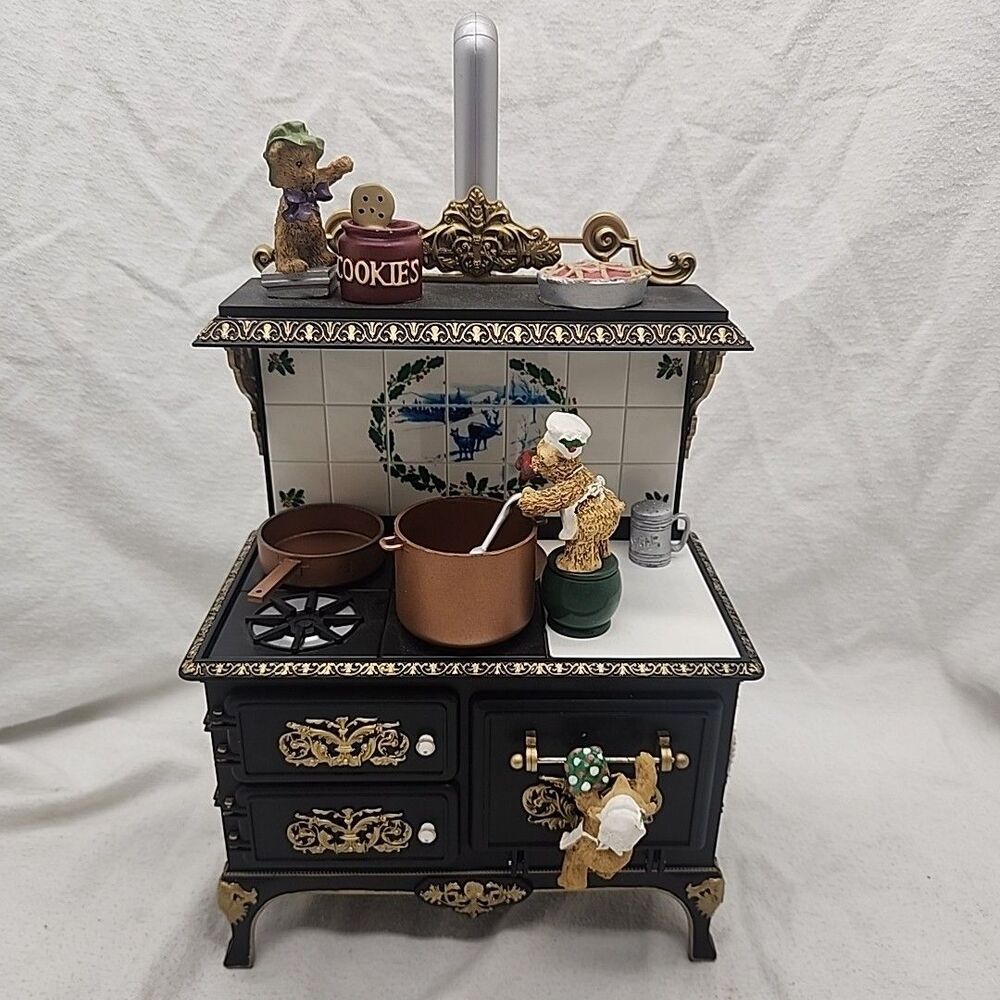 Display Mr Christmas 2003 Cooking For Christmas Animated Scented Stove 50 Songs